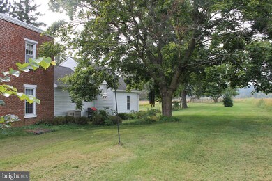 1104 Rickenbach Rd, Reading, PA 19605 - photo 7