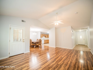 3912 Saylor Ct unit 1, Knoxville, TN 37917 - photo 7