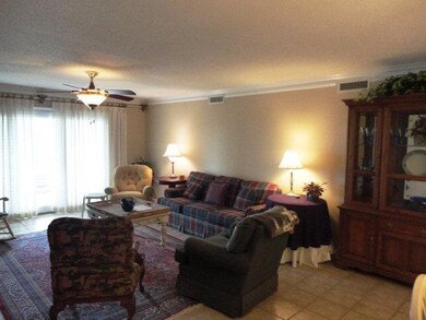 100 Floyd St unit 204, Saint Simons Island, GA 31522 - photo 6