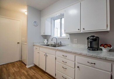 1405 W Beech Dr, Rogers, AR 72756 - photo 7