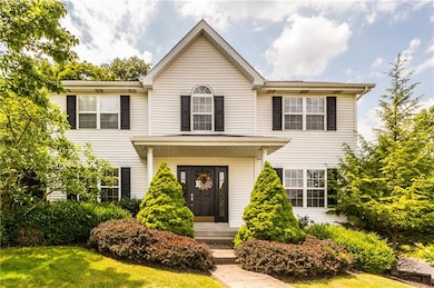 4 spacious Bedrooms, 2.5 beautifully updated Bathr