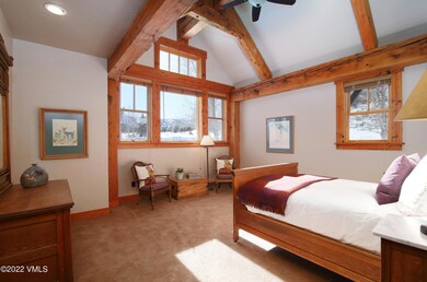 674_hernage_main_bed