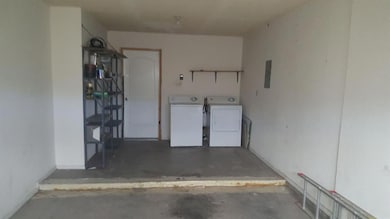 10632 Springwood Dr unit C, El Paso, TX 79935 - photo 5