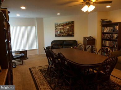 3011 Fallstaff Rd unit 403A, Baltimore, MD 21209 - photo 5