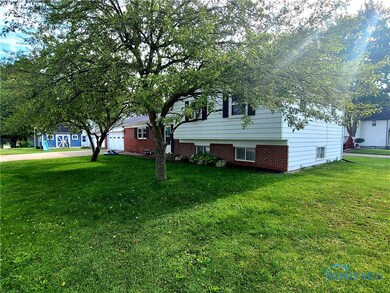 123 S High St, West Unity, OH 43570 - photo 3