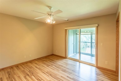 4821 86th St unit 26, Urbandale, IA 50322 - photo 6