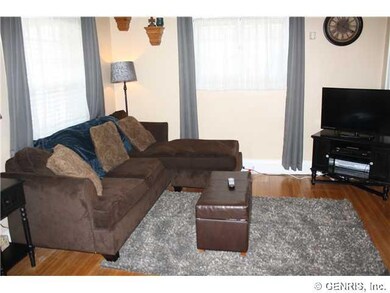 Living Room. YOU ENTER THE HOME INTO THE LIVING RO