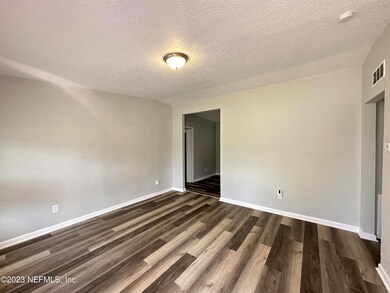 10579 Citrus Ln, Jacksonville, FL 32218 - photo 3