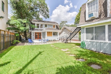 2513 Yupon St, Houston, TX 77006 - photo 6