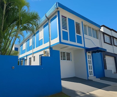 Urb. Villas de Levit Calle 1 B9, Toa Baja, PR 00949 - photo 2