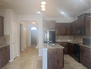 1200 Ashley Dr, Weatherford, TX 76087 - photo 5