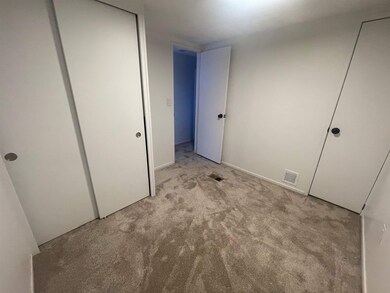 425 Calef Hwy, Epping, NH 03042 - photo 7