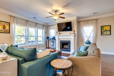 009221005-2-10849LaurelGladeLnKnoxvilleT