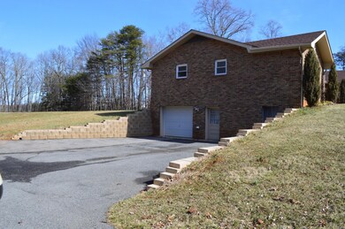 102 Dennis Rd, Dunlap, TN 37327 - photo 3