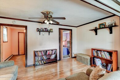 08-Living Room