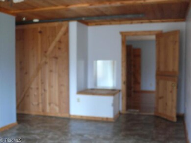 7171 Davis Country Rd, Randleman, NC 27317 - photo 5