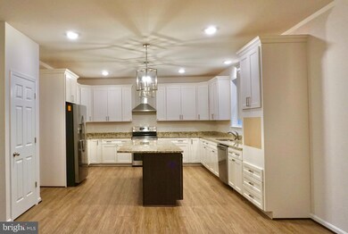 14815 Buckingham Ct, Swan Point, MD 20645 - photo 2