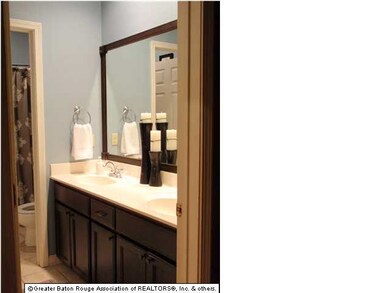 Guest bath