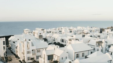 Della 201 Image #4