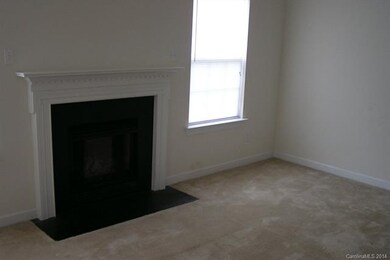 105 Planters Dr, Statesville, NC 28677 - photo 2