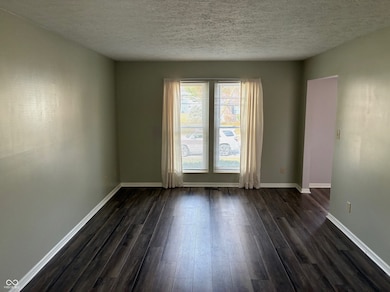 7687 Madden Ln, Fishers, IN 46038 - photo 6