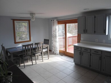 10 Hubbard Ln, Bridgewater, MA 02324 - photo 6