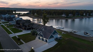 2008 Larson Rd, Bismarck, ND 58504 - photo 7