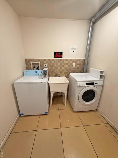 14127 84th Dr, Jamaica, NY 11435 - photo 6