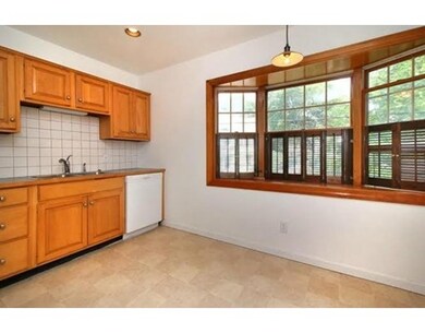 4 Tarleton Rd, West Roxbury, MA 02132 - photo 2