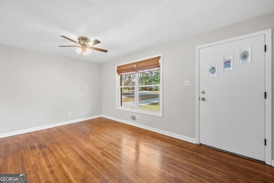 2493 Warwick Cir NE, Atlanta, GA 30345 - photo 4