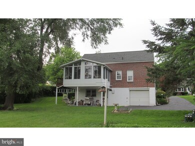 1130 Meade St, Reading, PA 19611 - photo 4