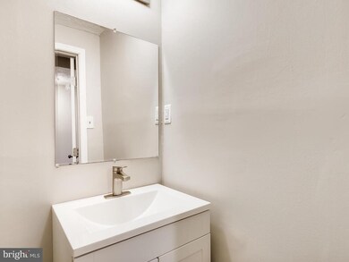 7920 Sutherland Ct, Pasadena, MD 21122 - photo 7