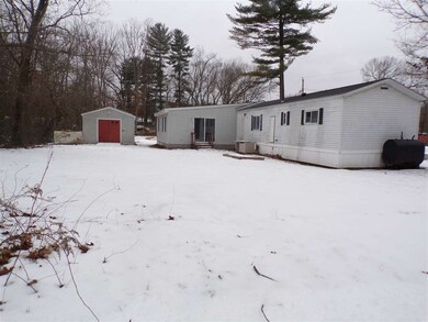 4 Janvrin Dr, Seabrook, NH 03874 - photo 2