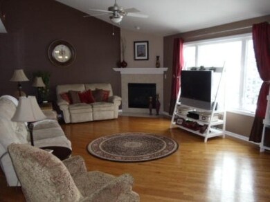 1622 Schaller Ln, Dyer, IN 46311 - photo 3