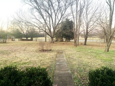 1451 Highway 64 W, Shelbyville, TN 37160 - photo 5