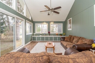 4 Wright Place, South Hadley, MA 01075 - photo 6