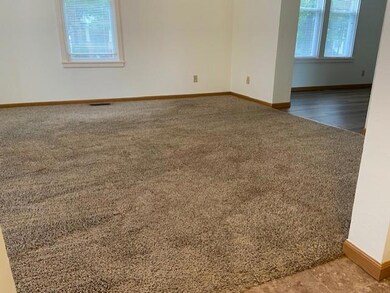 421 N 18th N A, Parsons, KS 67357 - photo 3