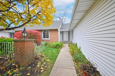 52279 Wembley Dr, South Bend, IN 46637 - photo 4