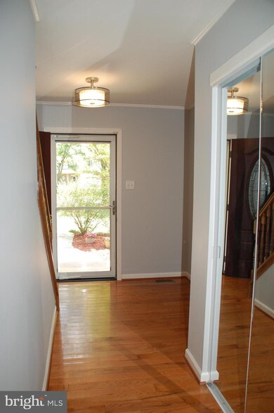 2637 Valley Woods Rd, Hatfield, PA 19440 - photo 3