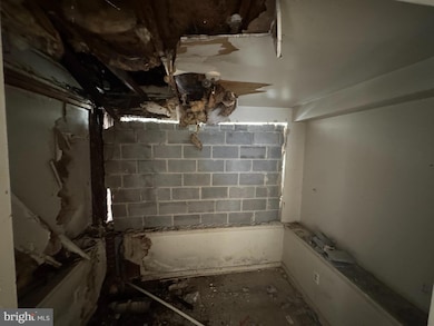 2812 Quantico Ave, Baltimore, MD 21215 - photo 4