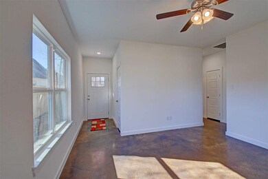 808 N Wilhite St, Cleburne, TX 76031 - photo 3