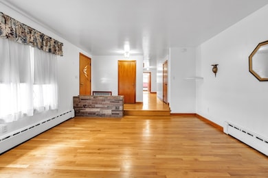 411 Franklin St, Framingham, MA 01702 - photo 4