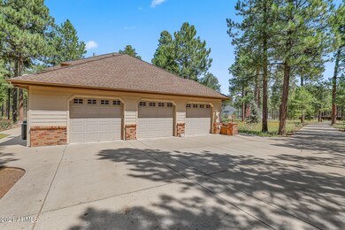 3533 W Kiltie Loop-006