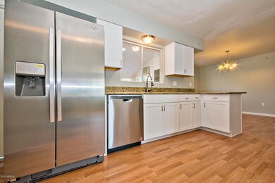 11026 N Balboa Dr, Sun City, AZ 85351 - photo 6