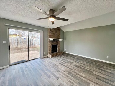 10707 Daryl Cove unit B, Austin, TX 78758 - photo 5