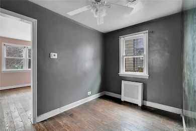 32 Tibbetts Rd, Yonkers, NY 10705 - photo 6