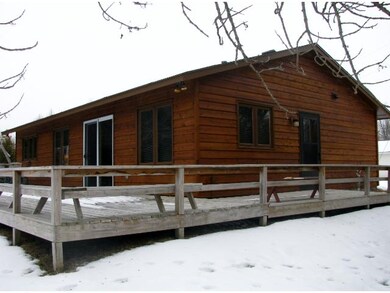 LARGE WRAP AROUND DECK