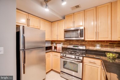 Silverton Condominiums, Silver Spring, MD 20910 - photo 7