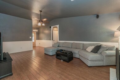 082422-1185-Myrtle-Place-Lemoore-CA-06