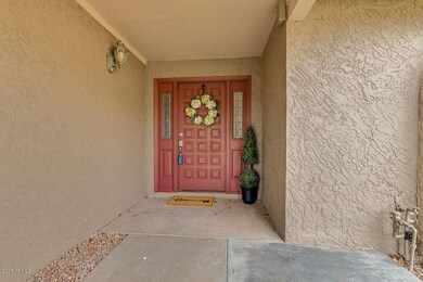 558 S Robin Ln, Mesa, AZ 85204 - photo 7